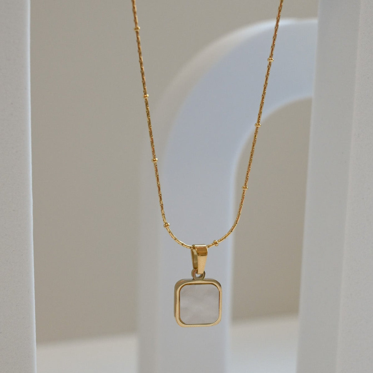 White Opal Square💧✅