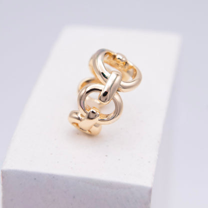 Luma Knot Ear cuff