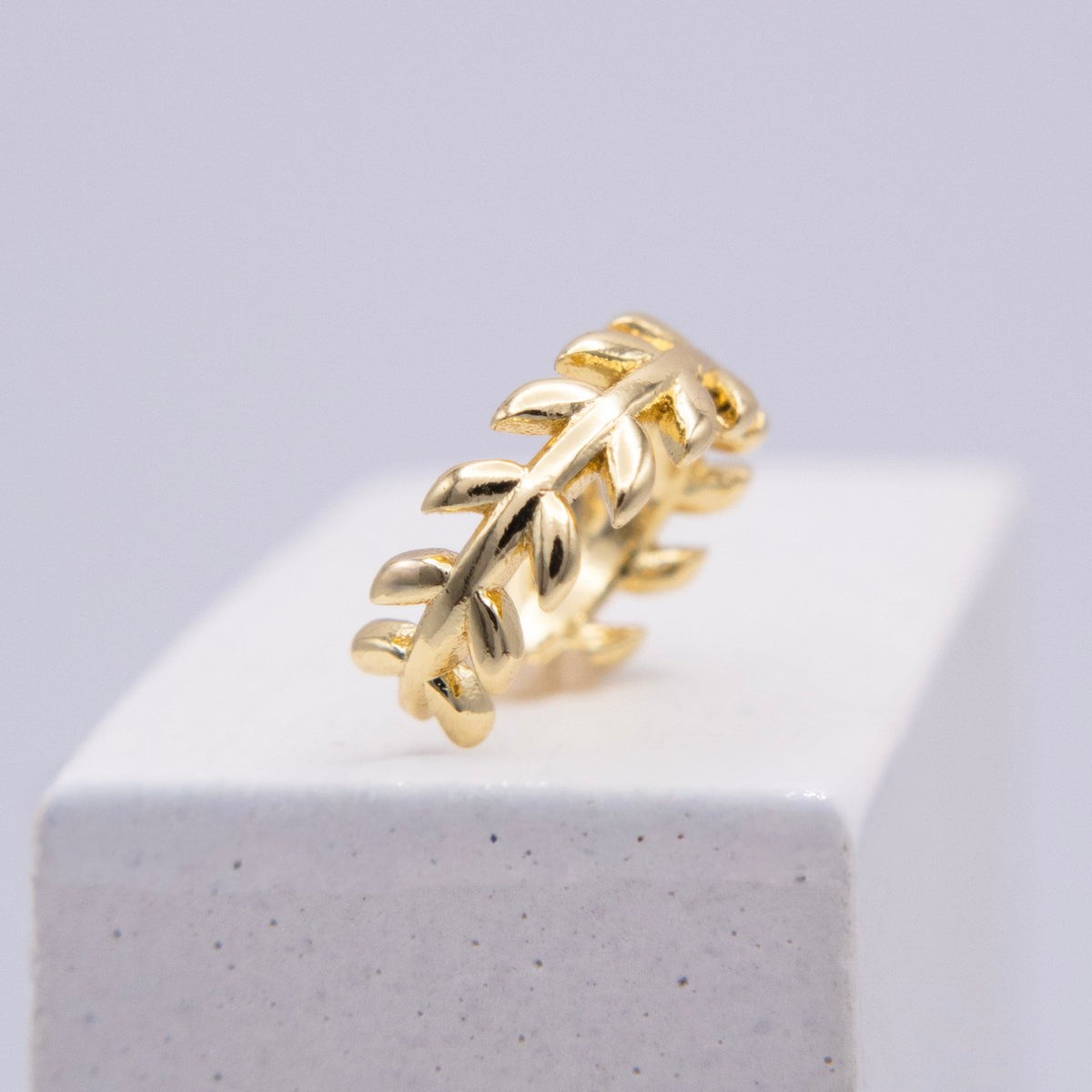 Aurea Leaf Ear cuff