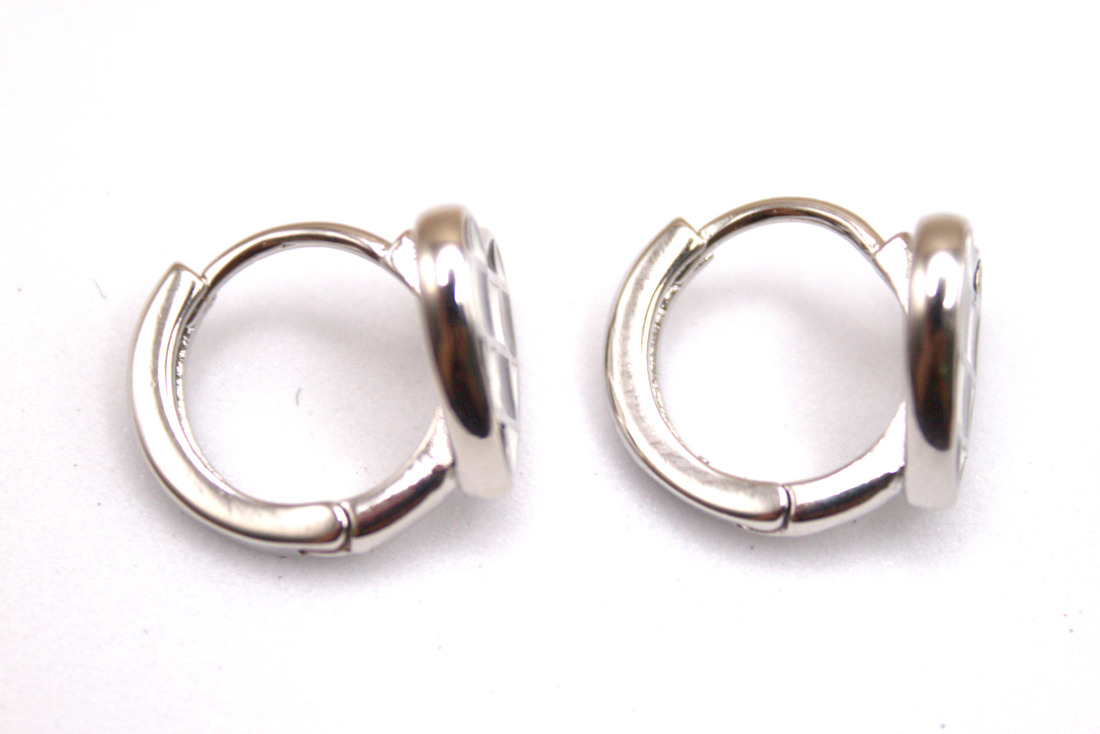 Checkmate Love Hoops